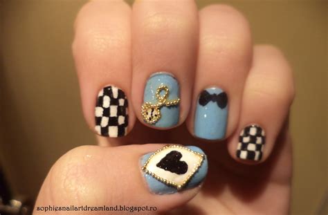 Disney Nails - Alice in Wonderland | Sophie's Nail Art Dreamland