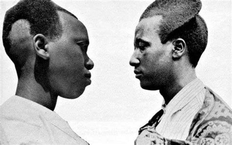 The amazing traditional Rwandan hairstyle of Amasunzu, 1920-1930 - Rare ...