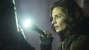 Absentia: Season Three Renewal Confirmed for Amazon Series - canceled + renewed TV shows ...