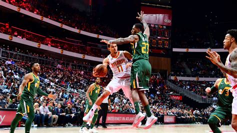 View Trae Young Dunk Pics - 4K HD