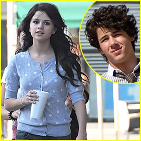 Selena Gomez: I’m Getting To Know Nick Jonas | Jonas Brothers, Nick ...