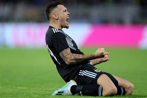 Luego de ser convocado a la Selección Argentina, Lucas Ocampos apareció en el radar de ...