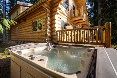 33Sl - Log Cabin - Hot Tub - Wifi - Sleeps 8 - Snowline.. (136031 ...