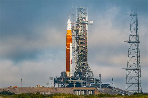 With NASA’s mobile launcher on the move, here’s a road map to Artemis II | Ars Technica