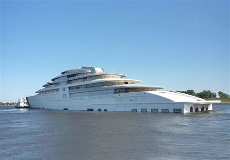 Azzam: the world’s largest luxury yacht ever built - THE MILLIARDAIRE