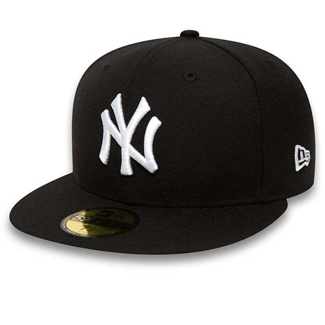 Achetez MLB NEW YORK YANKEES BASIC 59FIFTY CAP pour EUR 35.25 sur KICKZ.com!