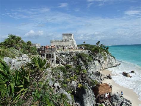 tulum_ruins_ocean