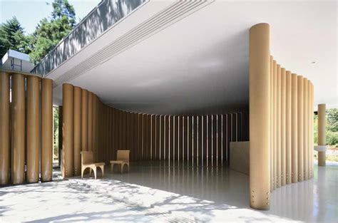 Shigeru Ban CARTA collection for wb form is made of paper tubes | Japanische architektur ...