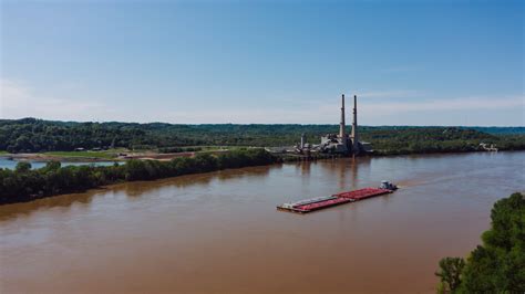 The Guide to Types of Barges - Archway Marine