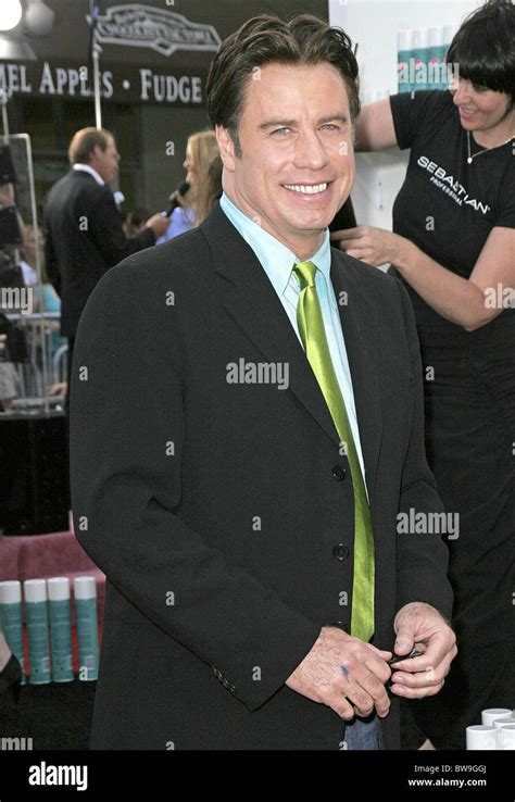 John travolta hairspray hi-res stock photography and images - Alamy