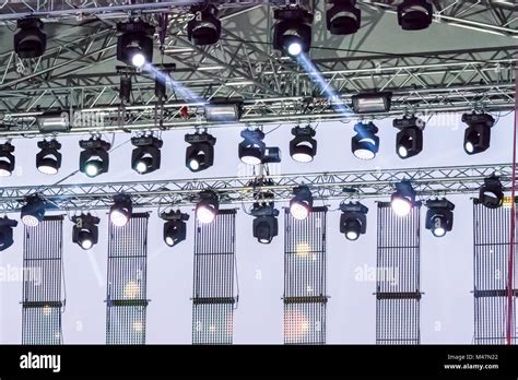 stage lighting equipment Stock Photo - Alamy