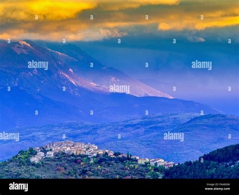 Town of Carapelle Calvisio in Abruzzo, Italy Stock Photo - Alamy