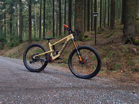 Santa Cruz Nomad 4 C - 2018 Vital Bike of the Day Collection - Mountain ...