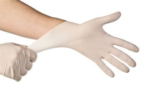 3 Reasons You Should Wear Gloves When Cleaning - Breaking911