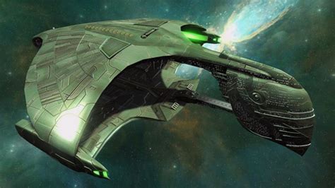 D'deridex class Romulan Warbird. One of my favorite ship designs. They never did a very good job ...