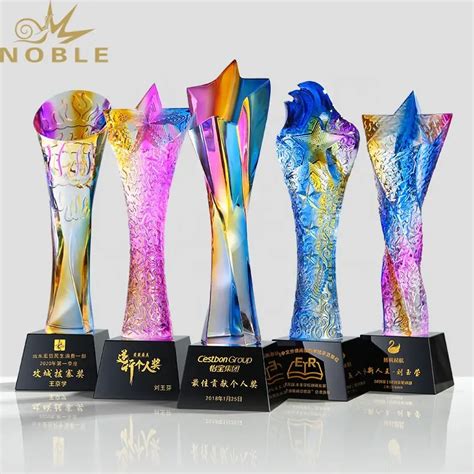 New Design Crystal Liu Li Trophy Free Engraving Custom Crystal Star Awards - Buy Custom Crystal ...