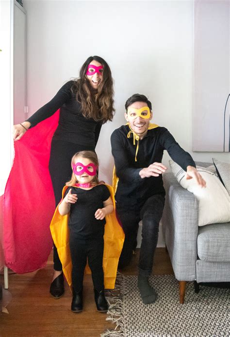 Easy Halloween Costume – Superhero Family – mox & fodder