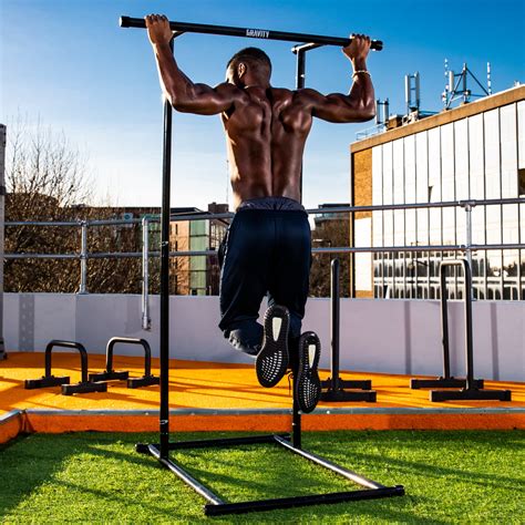 Introducir 63+ imagen calisthenics bar equipment – Thcshoanghoatham-badinh.edu.vn