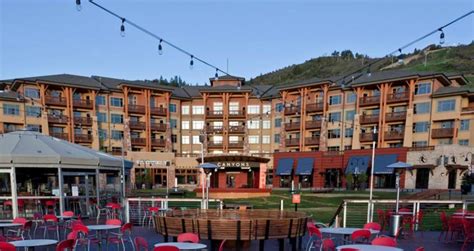 Sundial Lodge by All Seasons Resort Lodging in Park City (UT) - Room Deals, Photos & Reviews