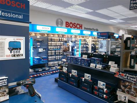 Our Bosch store | Bosch, Store design interior, Office furniture design