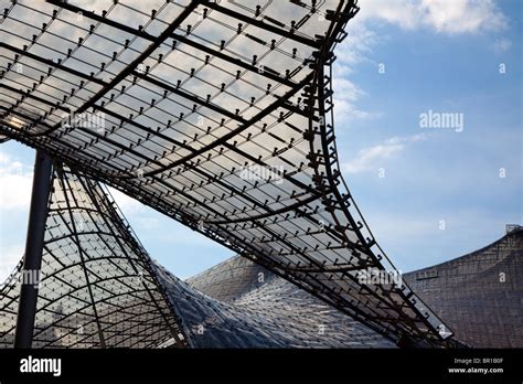 Montreal Olympic Stadium Roof Collapses