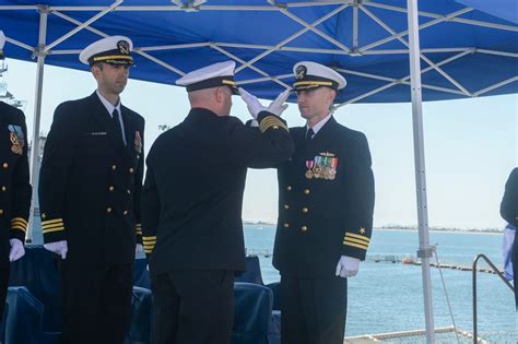 DVIDS - Images - USS Omaha (LCS 12) Gold Crew Conducts Change of ...