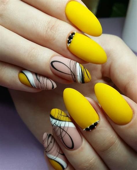 Pin by Almie on Ногти | Yellow nails design, Yellow nails, Yellow nail art