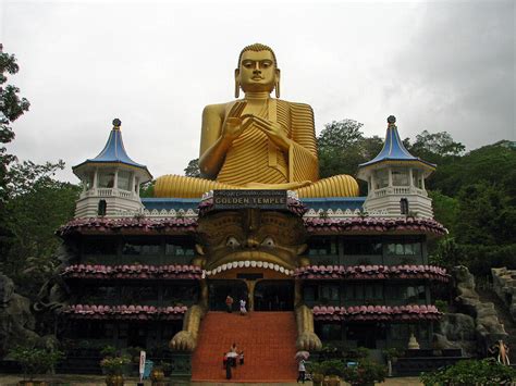 10 Amazing Monasteries To Visit In Sri Lanka | Trip101