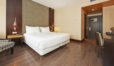 Hotel NH Barcelona Eixample | Barcelona OFERTAS ACTUALIZADAS 2020 desde ...