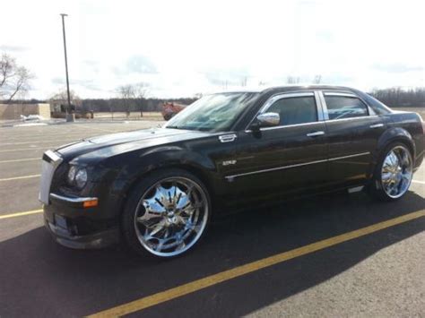 Sell used Custom 2006 Chrysler 300c in Saginaw, Michigan, United States ...