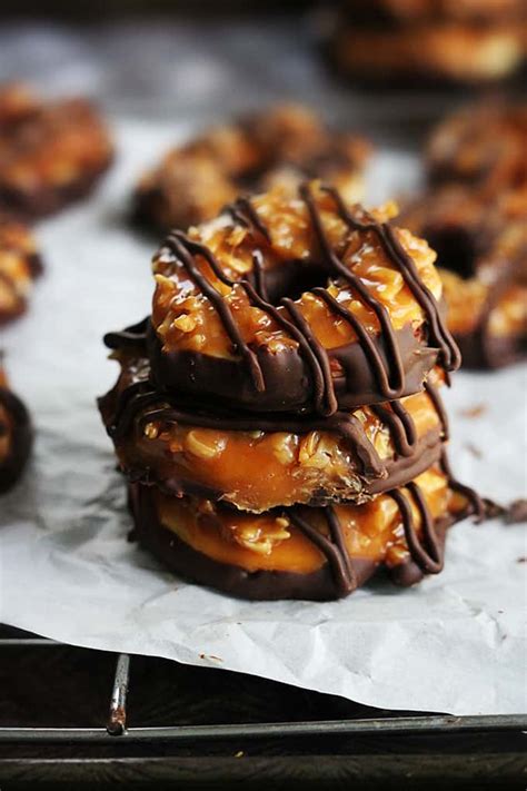 Homemade Samoas (aka: the caramel + coconut girl scout cookies) | Creme ...