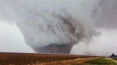 Tornado caught on camera near Morton, Texas yesterday (UPDATE)