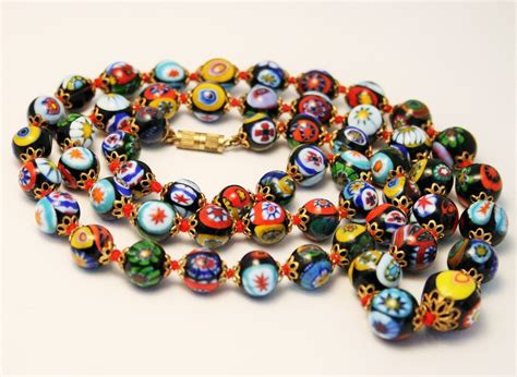 Vintage Venetian glass bead necklace. Murano glass beads.