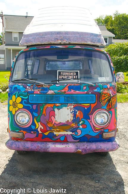 Hippie Van Painting at PaintingValley.com | Explore collection of Hippie Van Painting