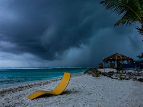 When the Rainy Season in Maldives Is, and How to Avoid It