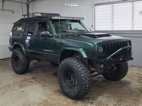 Green Lifted Jeep Cherokee