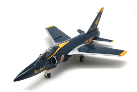 F11F-1 Tiger USN Blue Angels, #4, 1964, 1:72 Falcon Models FA-FA728007