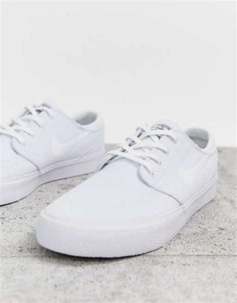 Nike SB Janoski trainers in white | ASOS