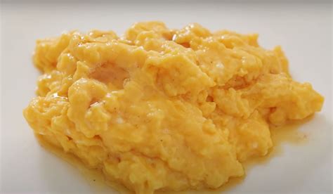 Gordon Ramsay scrambled eggs recipe for a simple yet very tasty ...