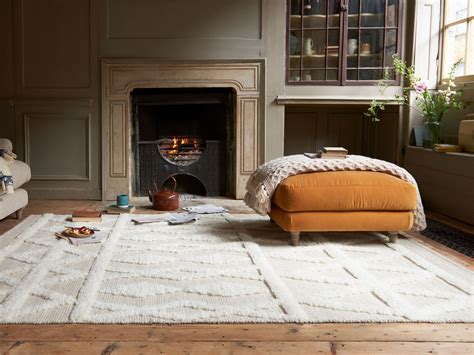 How to clean a wool rug: an expert guide | Homes & Gardens