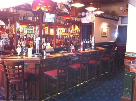 Crown Tavern in Kinghorn | Pub in Burntisland, KY3