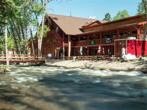 Paradise Grill and Riverside Cafe - Sipapu Ski and Summer Resort