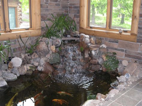 Indoor Fish Pond Tips and Ideas - EasyHomeTips.org