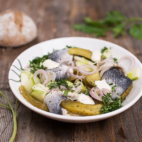 Traditional austrian recipe for carneval: pickled herring salad (in German) | Herring recipes ...