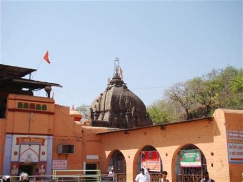 Religious Spots in Nanded, Mosques and Temples in Nanded