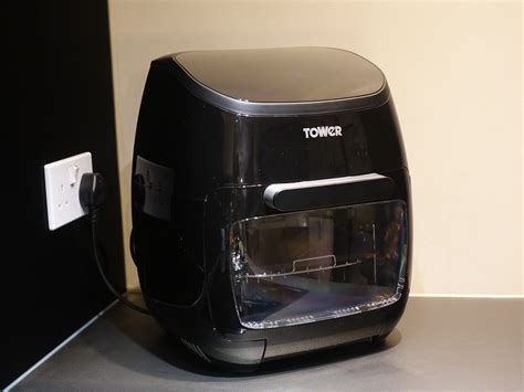 Tower T17076 10 in 1 Digital Air Fryer Review: Rotisserie cooking