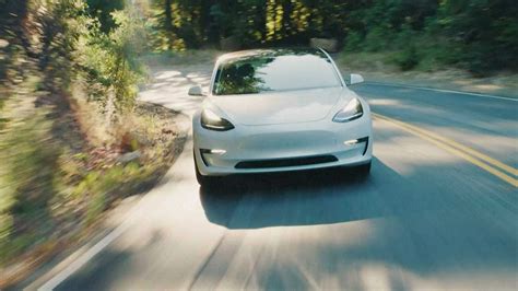 Tesla Model 3 vehicles available for early buyers - CGTN