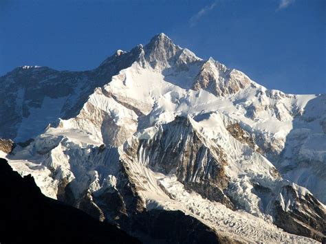 Kangchenjunga | Paesaggio di montagna, Paesaggi, Luoghi