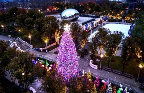 Christmas in Illinois: Best Christmas Towns, Markets, and Festivals ...