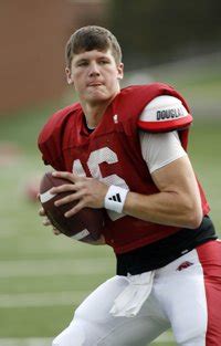 Mitch Mustain asks for transfer | Whole Hog Sports